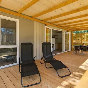 Adriamar Mobile Homes In Park Umago